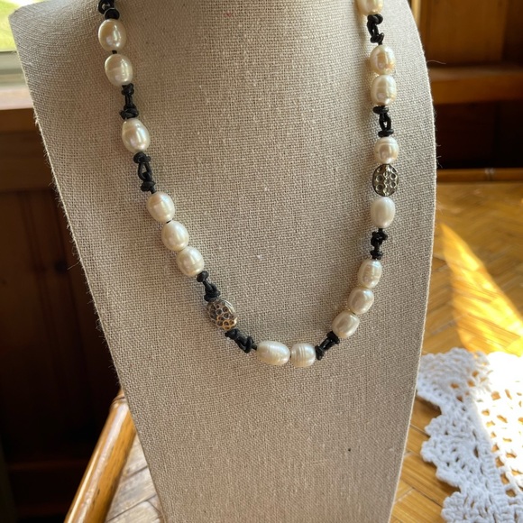 Tica Rose 925 pearl necklace & bracelet - Picture 4 of 16